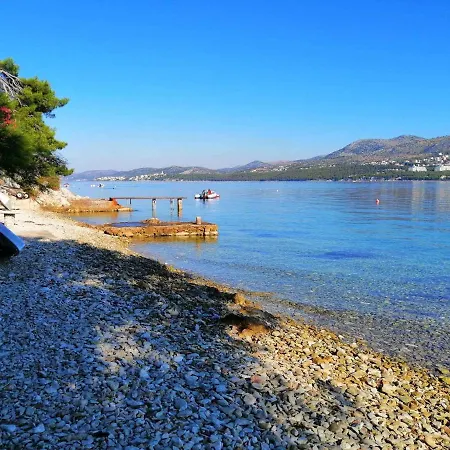 Cozy In With Sauna Apartamento Trogir