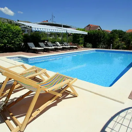 Cozy In With Sauna Trogir