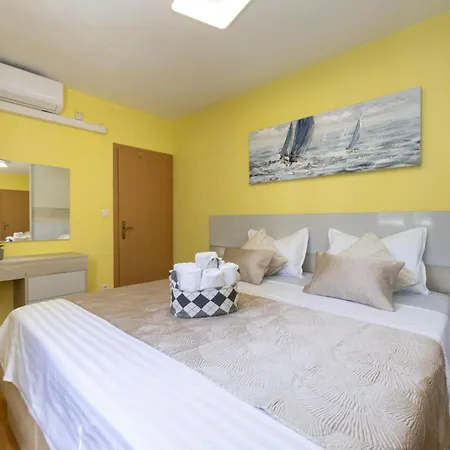 Cozy In With Sauna * Trogir