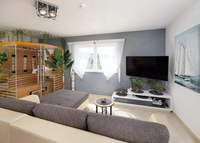 Cozy In With Sauna Appartement Trogir