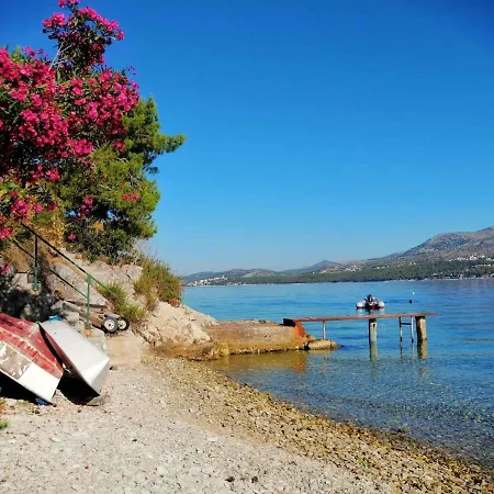 Cozy In With Sauna Apartament Trogir