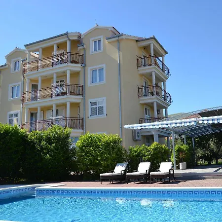 Cozy In With Sauna Trogir