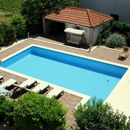 Apartament Cozy In With Sauna Trogir