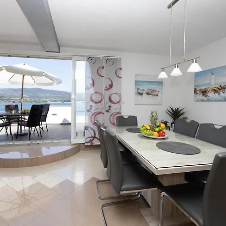 Cozy In With Sauna Apartament